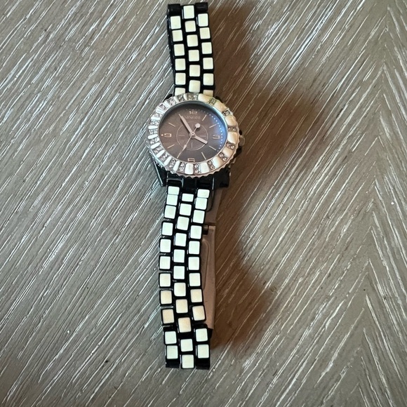 Black and White Modern Watch with Two-Tone Band - Picture 1 of 3
